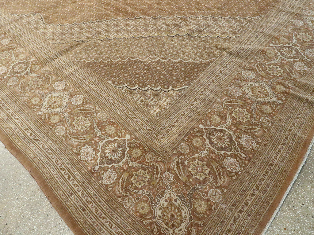 Vintage Persian Tabriz Carpet, No.11740 - Gss