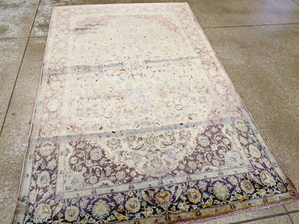 Antique Persian Kashan Silk Carpet, No.11755 - Gss