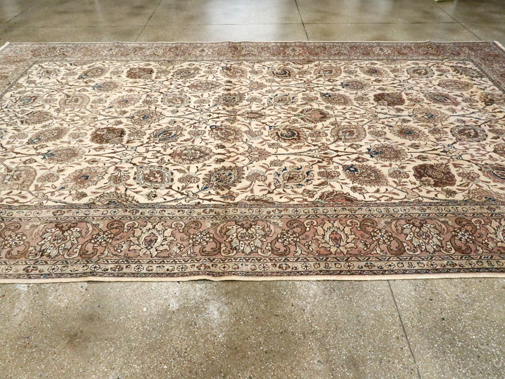 Vintage Persian Tabriz Carpet, No.11792 - Gss