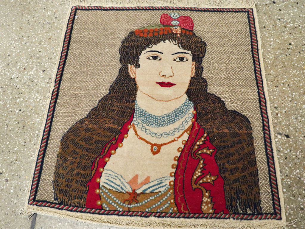 Vintage Persian Tabriz Pictorial Rug, No.11838 - Gss