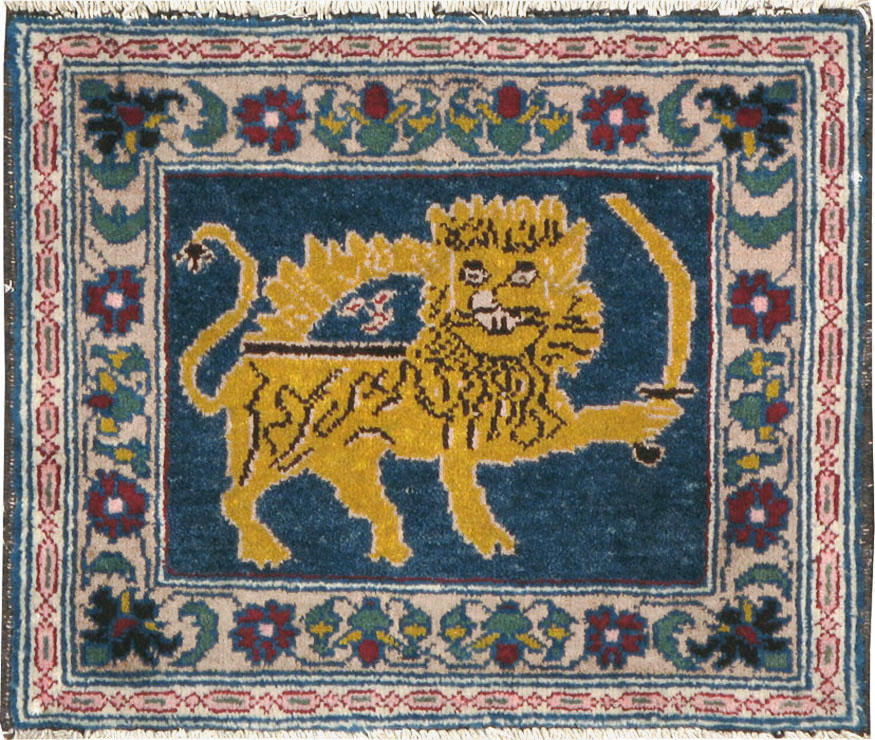 Vintage Persian Hamadan Pictorial Rug, No.11843 - Gss