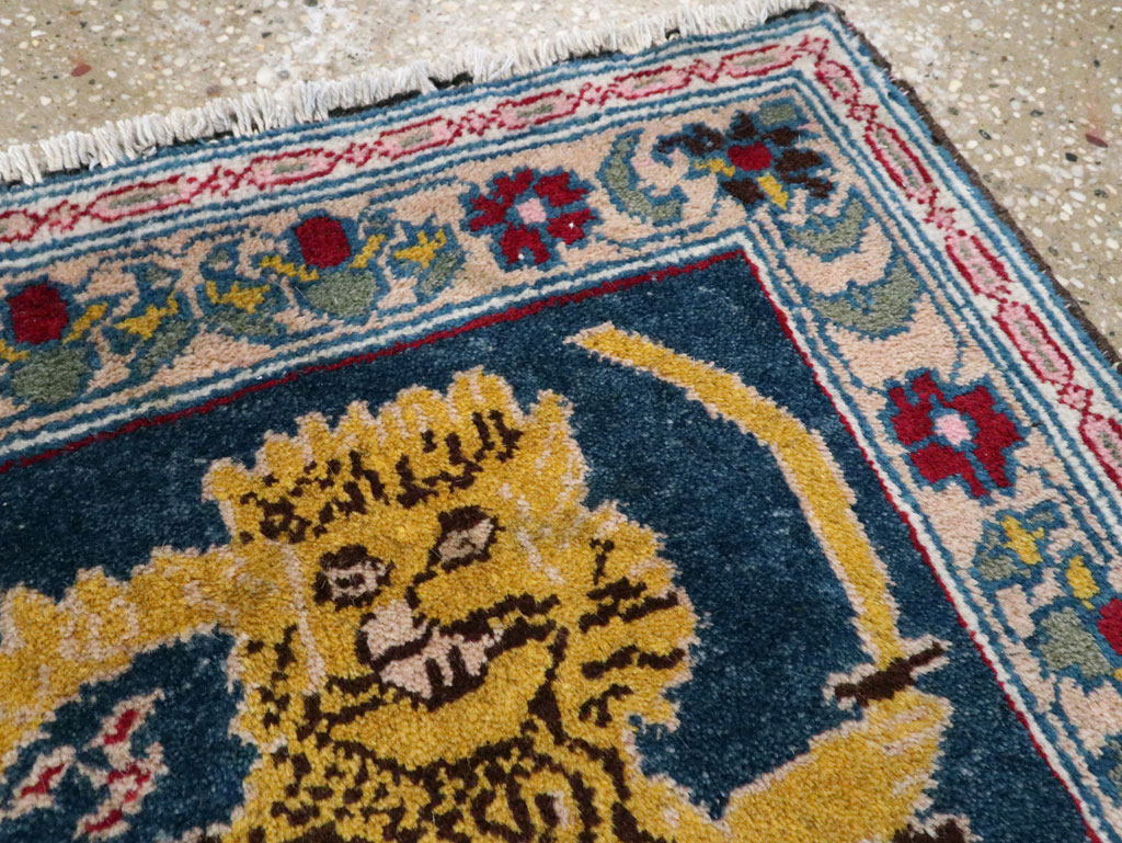 Vintage Persian Hamadan Pictorial Rug, No.11843 - Gss