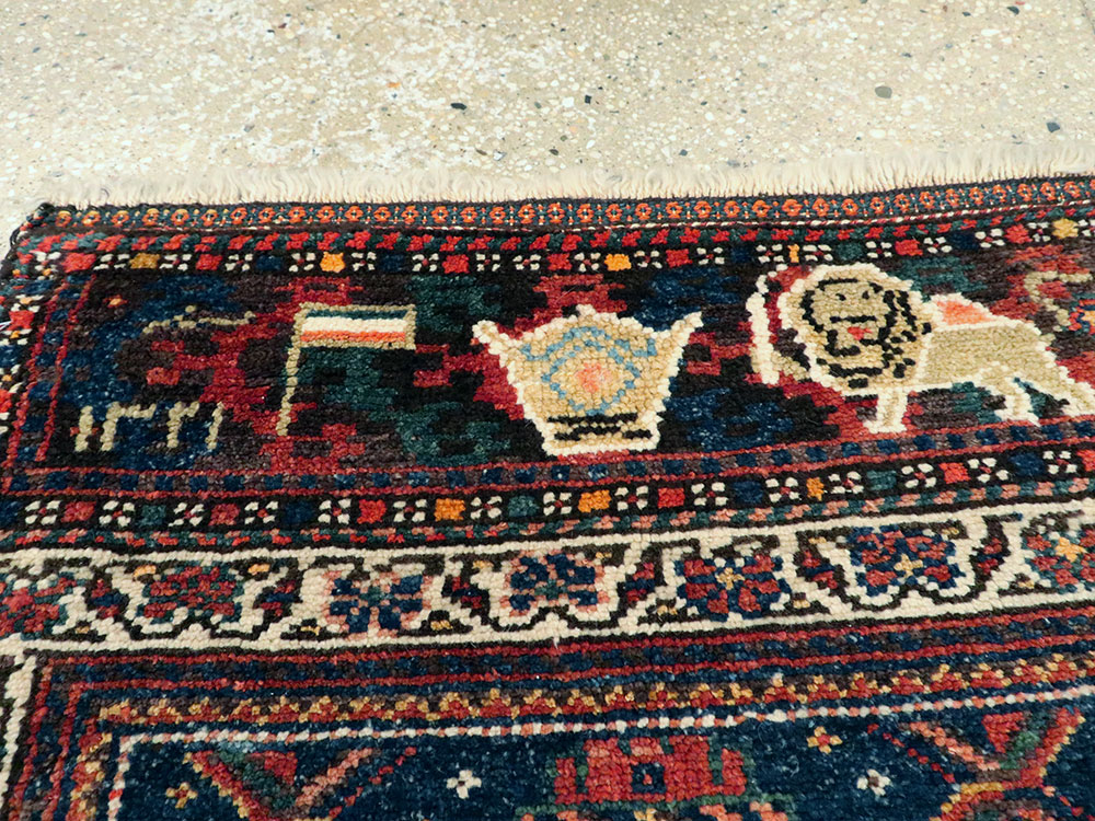 Antique Persian Pictorial Bag Face Rug, No.11845 - Gss