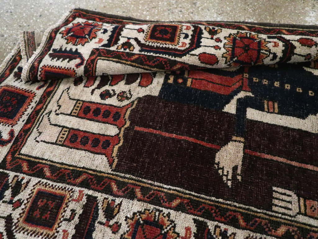 Vintage Persian Pictorial Bakhtiari Rug, No.11856 - Gss