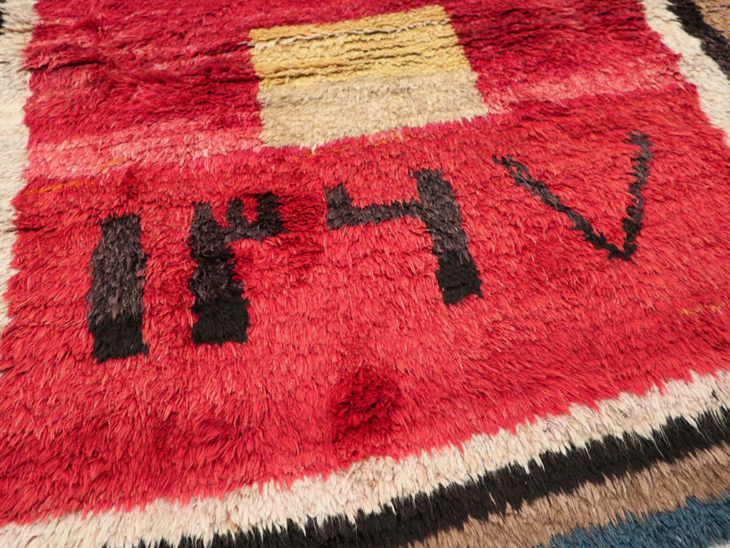 Vintage Persian Gabbeh Square Scatter Rug, No.11884 - Gss