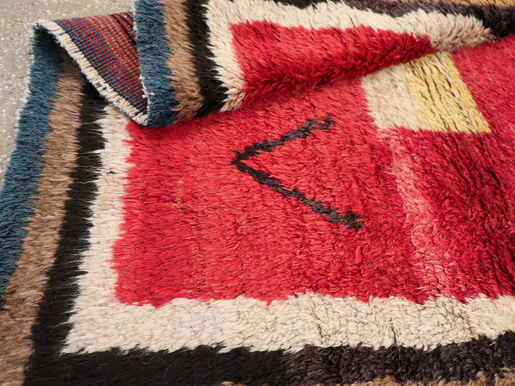 Vintage Persian Gabbeh Square Scatter Rug, No.11884 - Gss