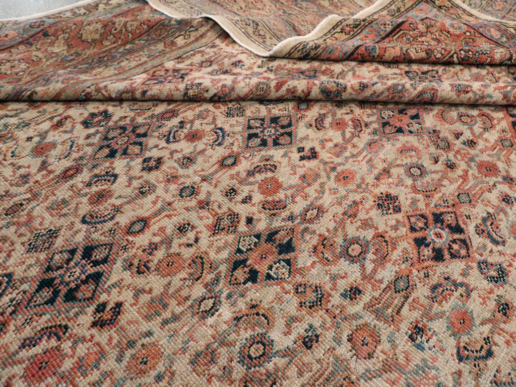 Antique Persian Mahal Carpet, No.11905 - Gss