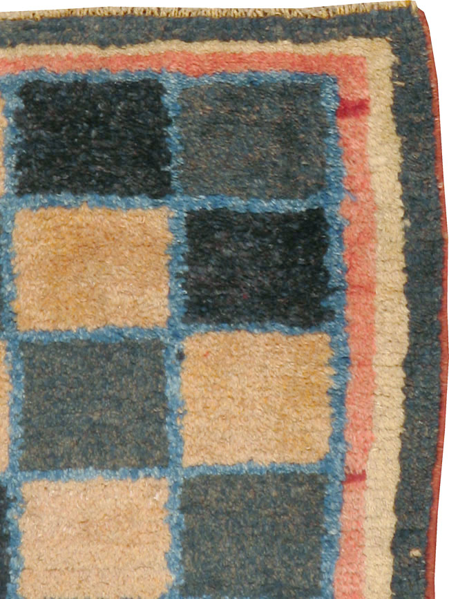 Antique Gabbeh Rug, No.11949 - Gss