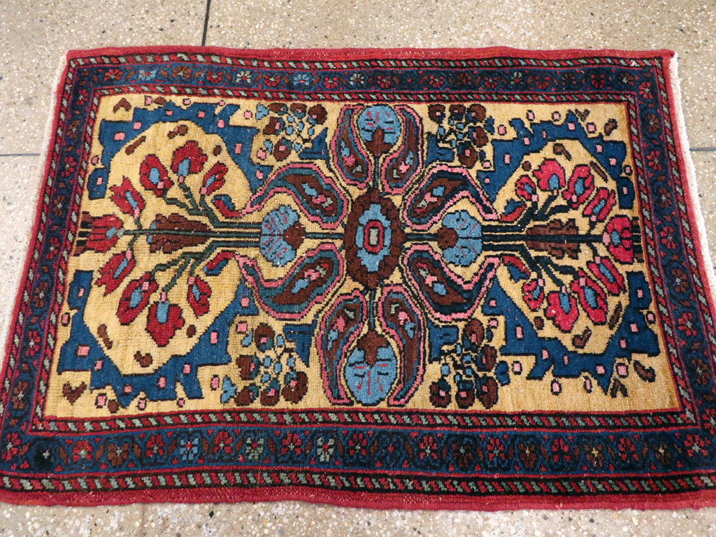 Antique Persian Lilihan Rug, No.11976 - Gss