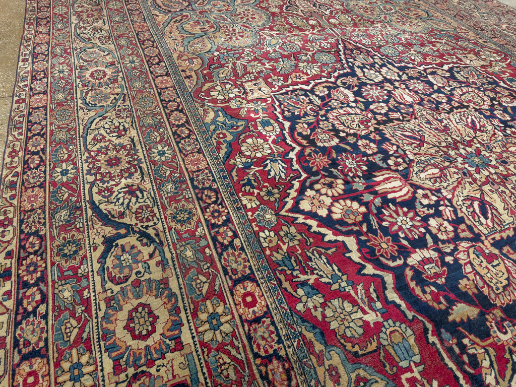 Antique Persian Lavar Kerman Carpet, No.12017 - Gss