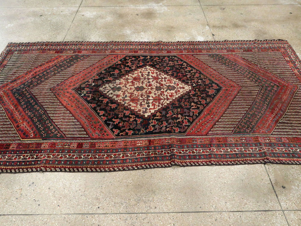 Antique Shiraz Gallery Carpet, No.12036 - Gss