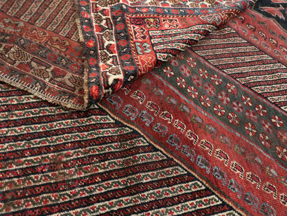 Antique Shiraz Gallery Carpet, No.12036 - Gss