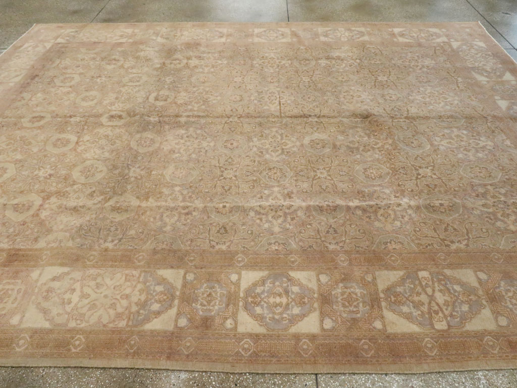 Vintage Tabriz Carpet, No.12077 - Gss