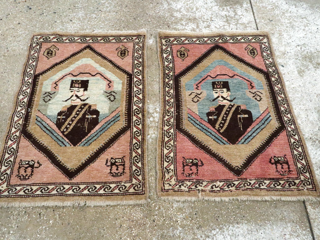 Antique Hamadan Pictorial Rug (Pair: 2 of 2), No.12189 - Gss
