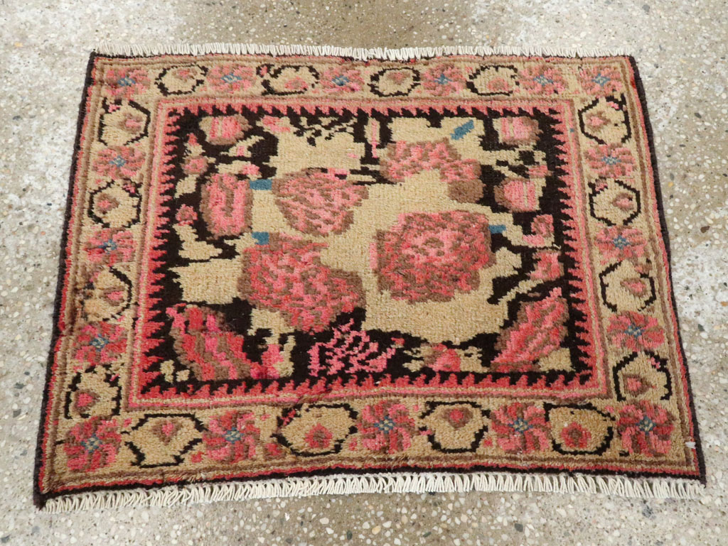 Antique Caucasian Karabagh Rug (Pair: 2 of 2), No.12194 - Gss