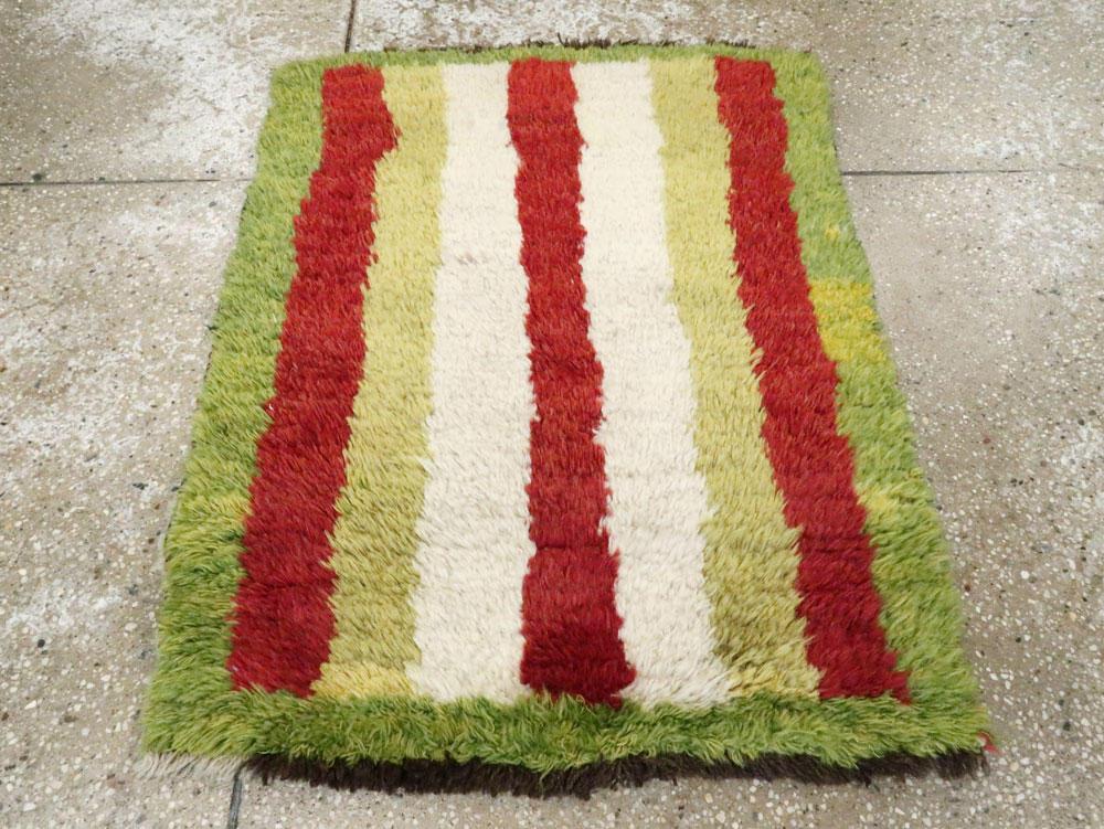 Vintage Persian Gabbeh Rug, No.12211 - Gss