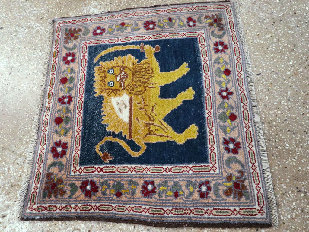 Vintage Persian Hamadan Pictorial Rug, No.12222 - Gss