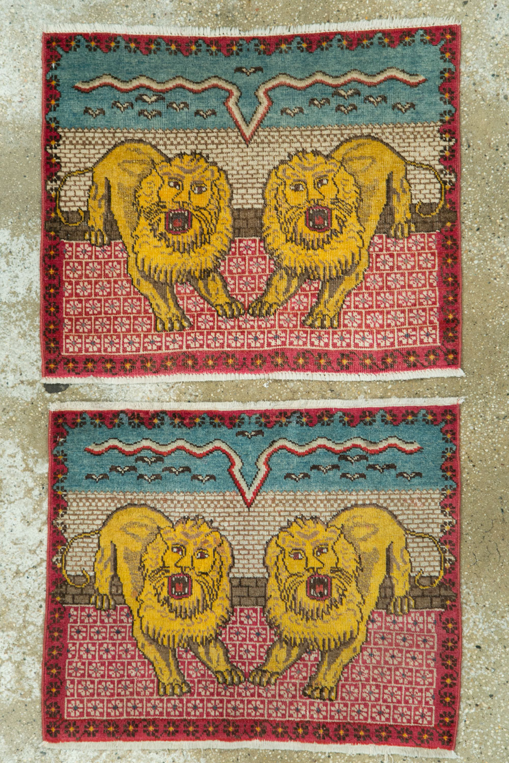 Vintage Persian Pictorial Tabriz Throw Rug (Pair: 2 of 2), No.12228 - Gss
