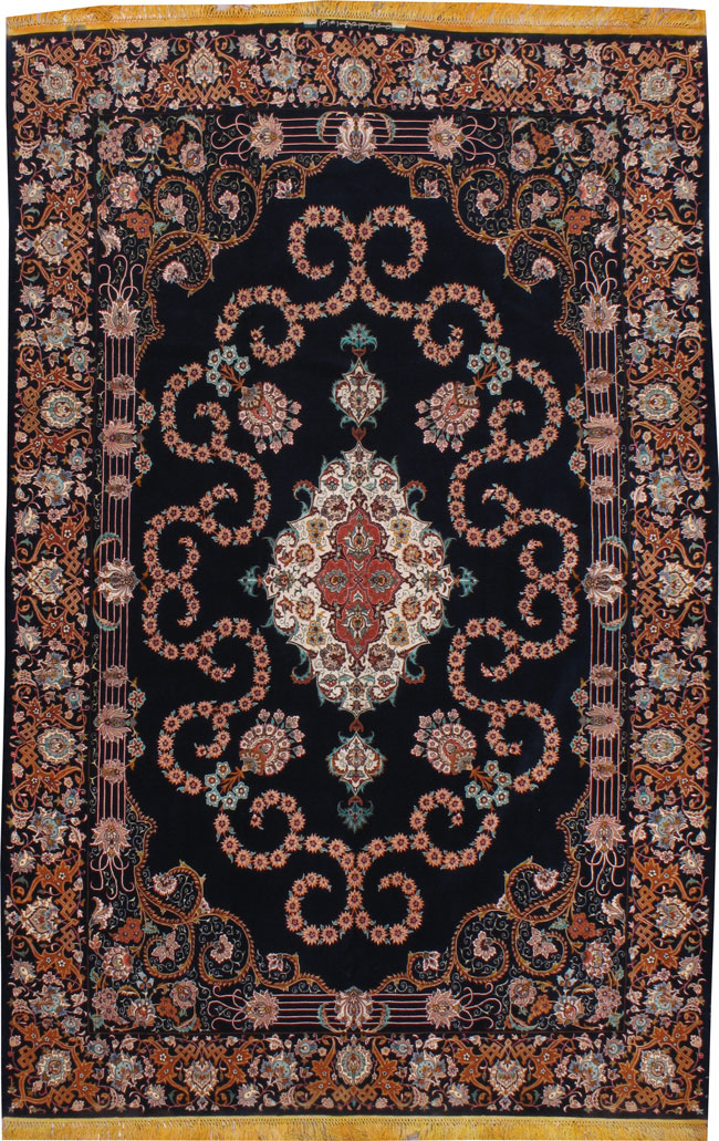 Vintage Persian Isfahan Rug, No.12262 - Gss