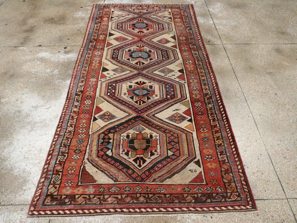 Antique Persian Bidjar Gallery Rug, No.12263 - Gss