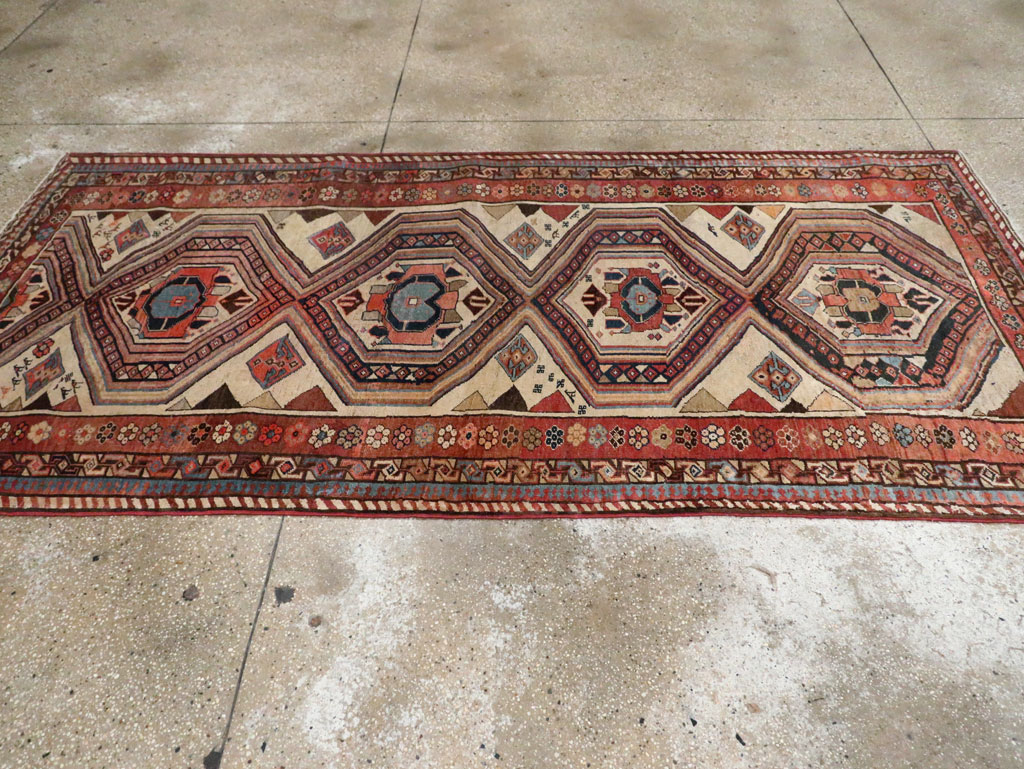 Antique Persian Bidjar Gallery Rug, No.12263 - Gss