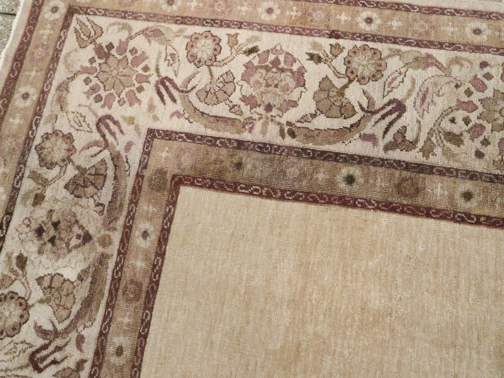 Antique Indian Agra Rug, No.12265 - Gss