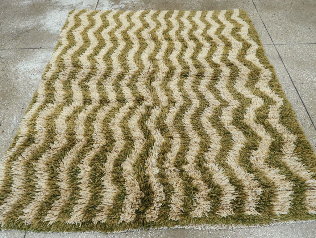 Vintage Turkish Tulu Rug, No.12292 - Gss