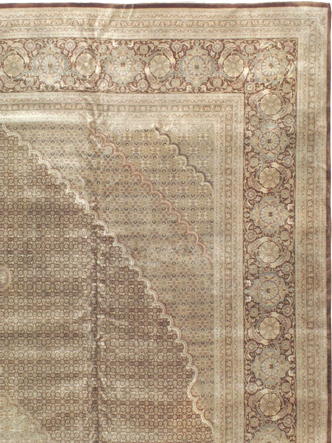 Vintage Persian Tabriz Rug, No.12405 - Gss