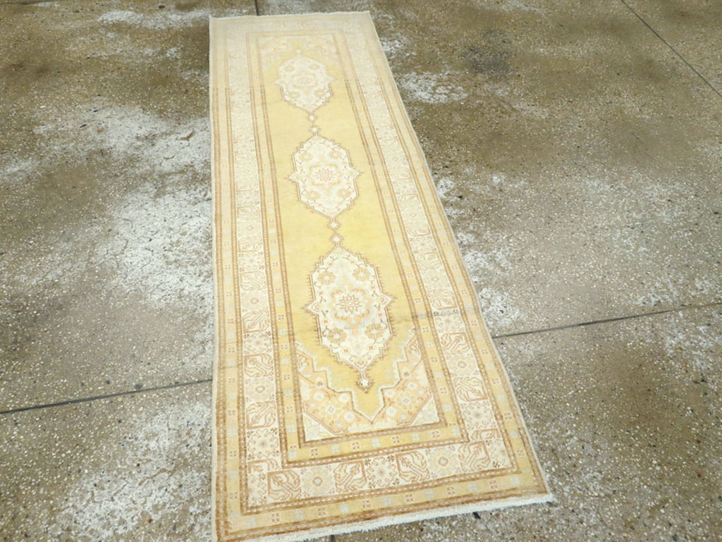 Vintage Turkish Sivas Runner, No.12434 - Gss
