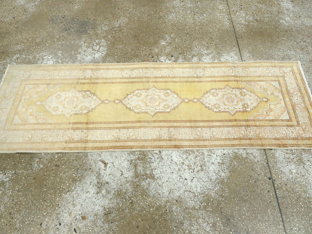 Vintage Turkish Sivas Runner, No.12434 - Gss