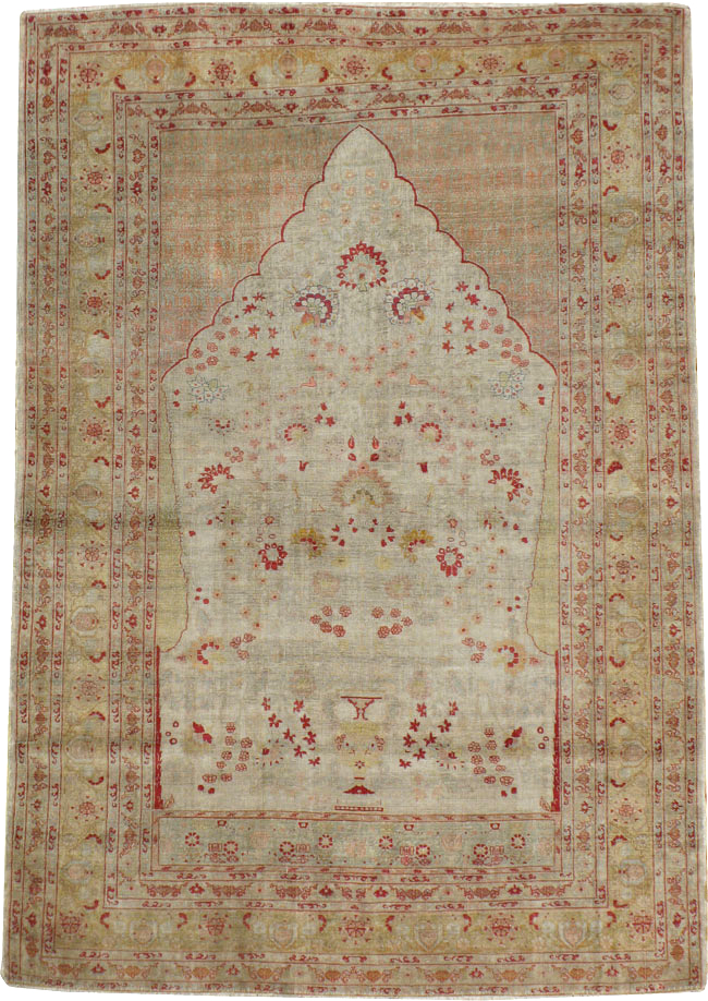 Antique Turkish Herekeh Silk Rug, No.12472 - Gss