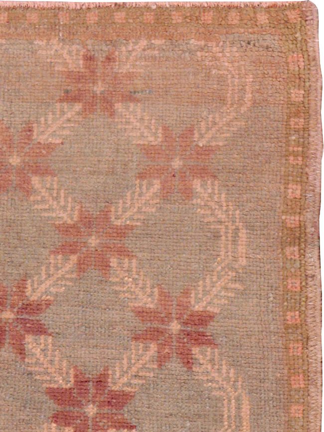 Vintage Turkish Anatolian Rug, No.12495 - Gss