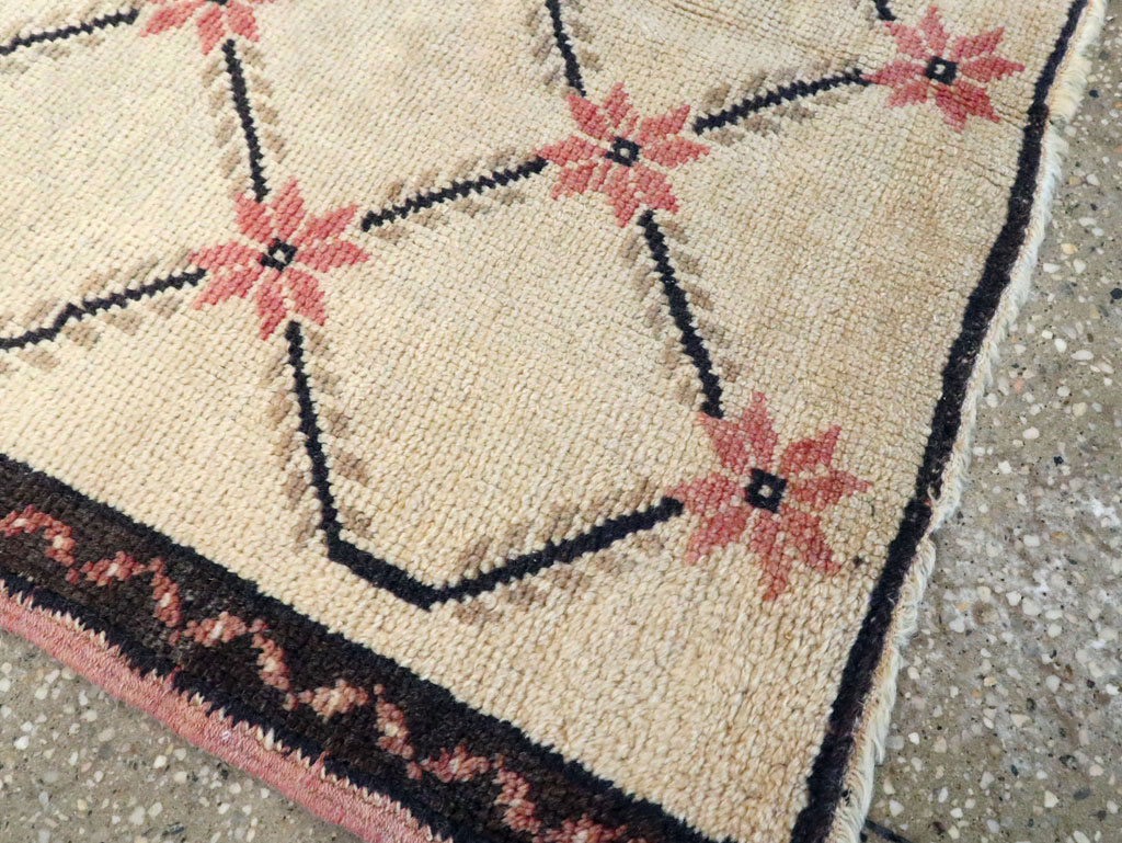 Vintage Turkish Anatolian Rug, No.12504 - Gss