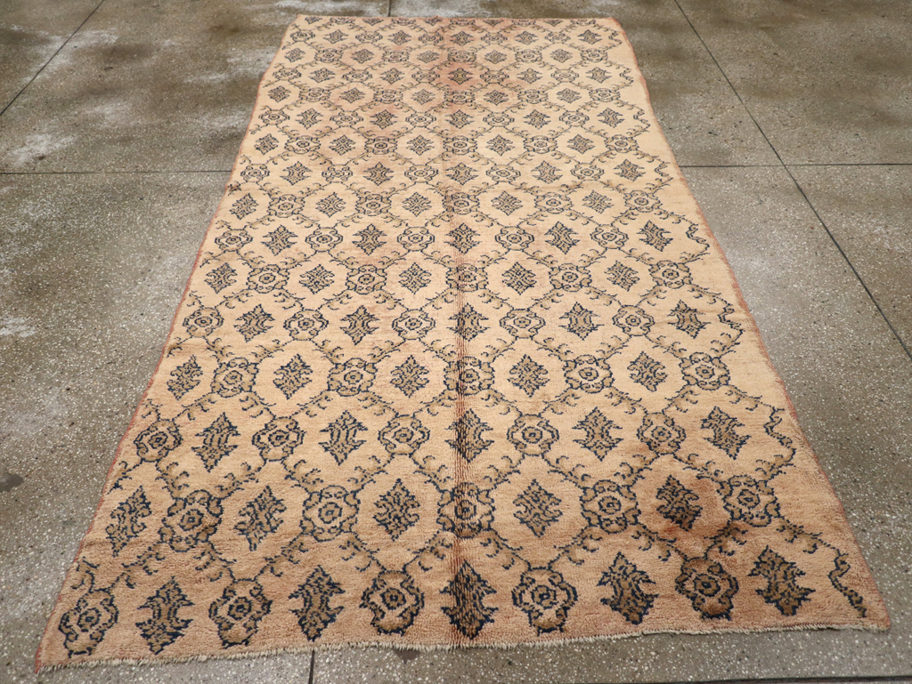 Vintage Turkish Anatolian Rug, No.12524 - Gss