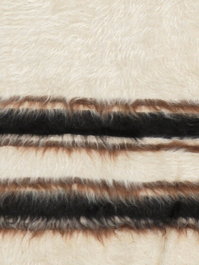 Vintage Turkish Mohair Rug, No.12573 - Gss