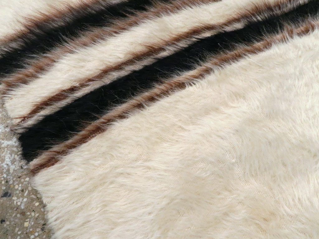 Vintage Turkish Mohair Rug, No.12573 - Gss