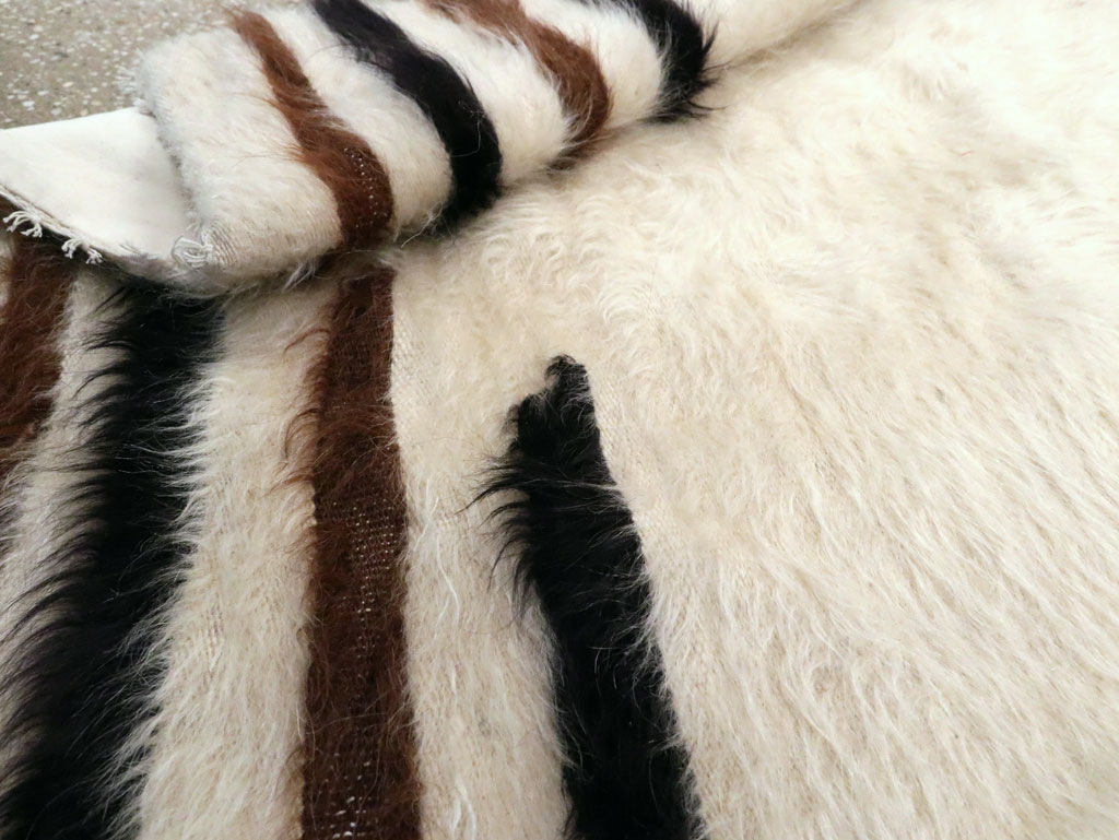 Vintage Turkish Mohair Rug, No.12573 - Gss