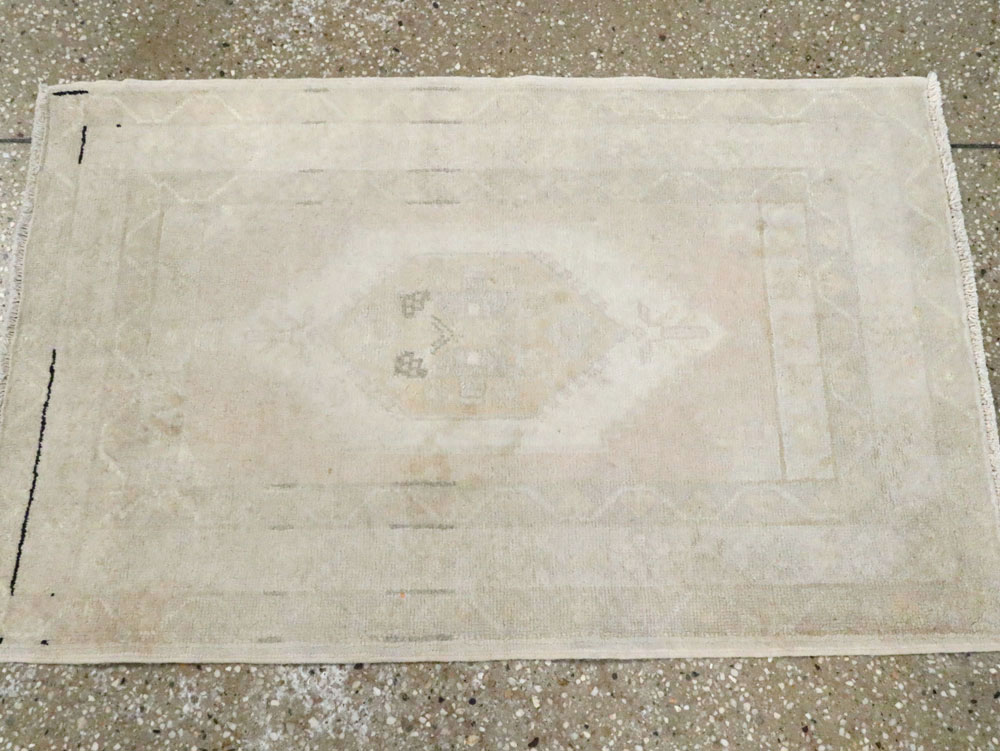 Vintage Turkish Sivas Rug, No.12736 - Gss