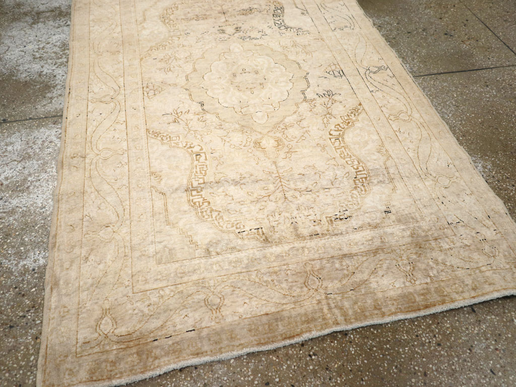 Vintage Turkish Sivas Rug, No.12814 - Gss