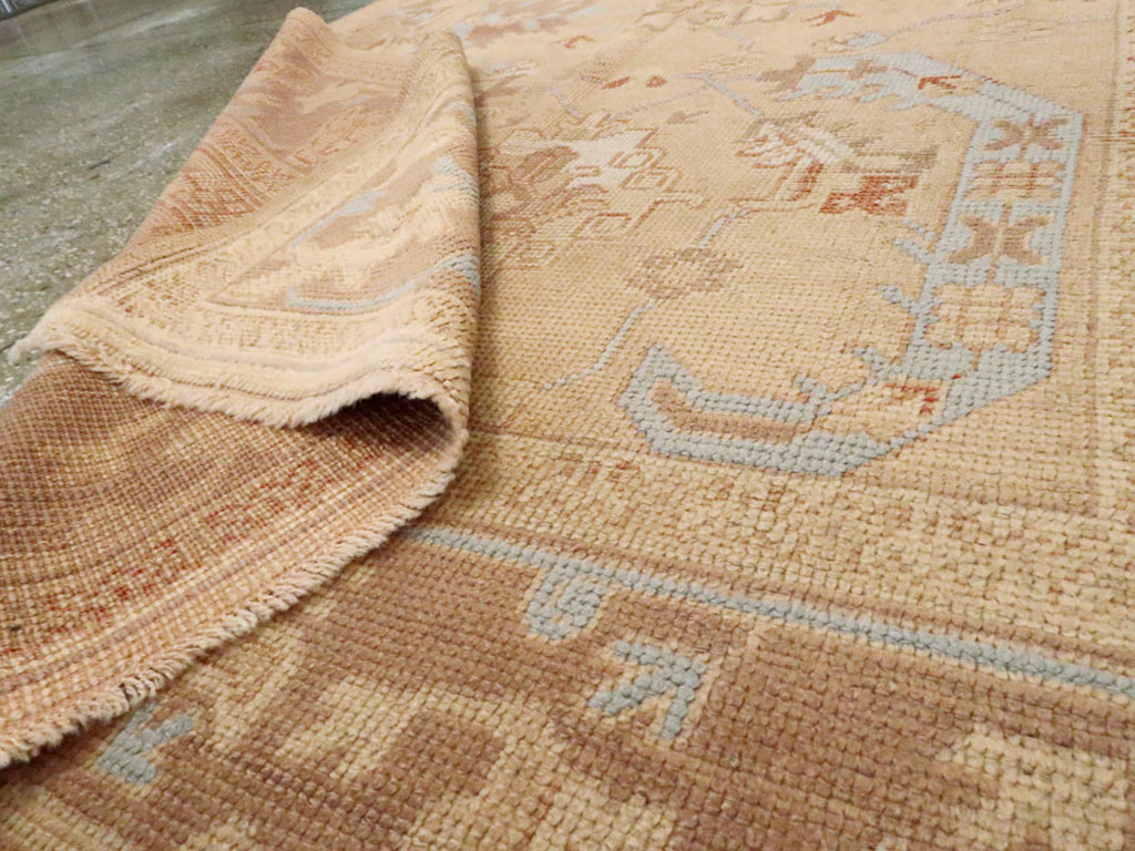 Antique Turkish Oushak Rug, No.12879 - Gss