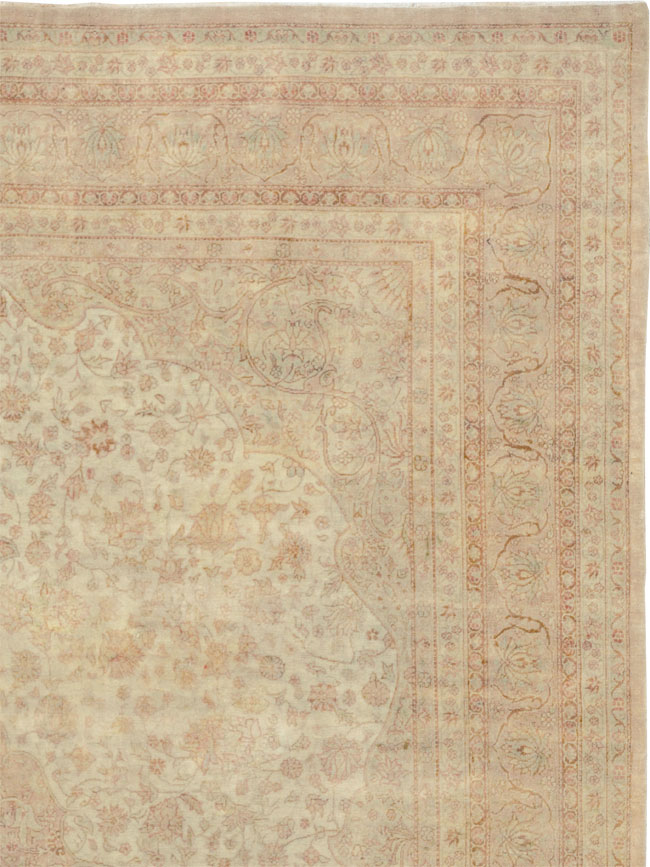 Antique Turkish Sivas Room Size Carpet, No.13203 - Gss