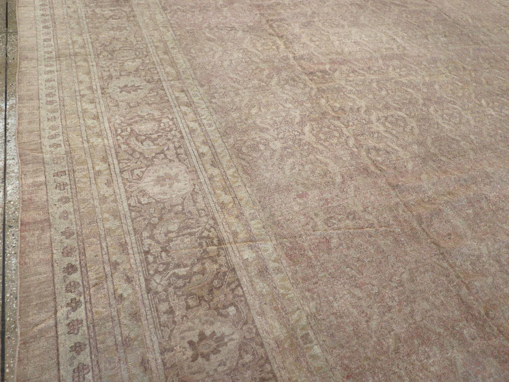 Vintage Indian Lahore Carpet, No.13213 - Gss