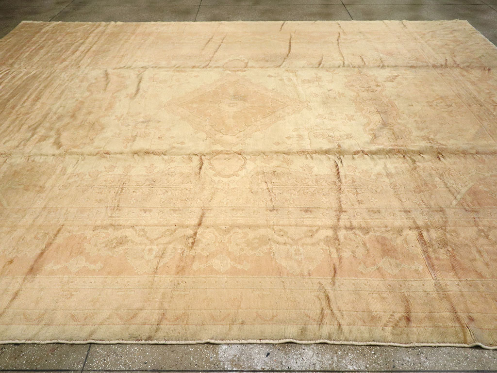 Antique European Oushak Carpet, No.13215 - Gss