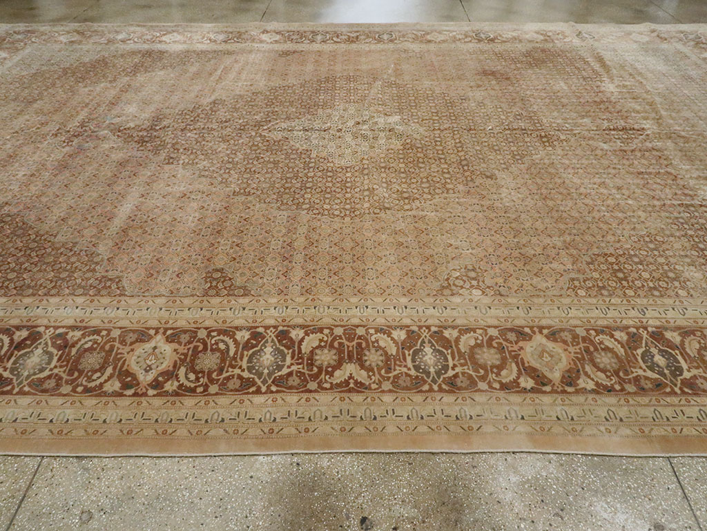 Antique Persian Tabriz Carpet, No.13297 - Gss