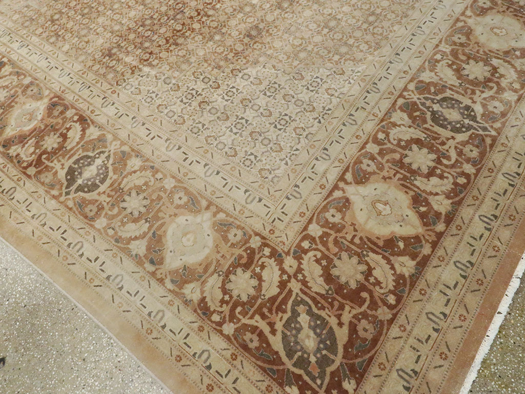 Antique Persian Tabriz Carpet, No.13297 - Gss