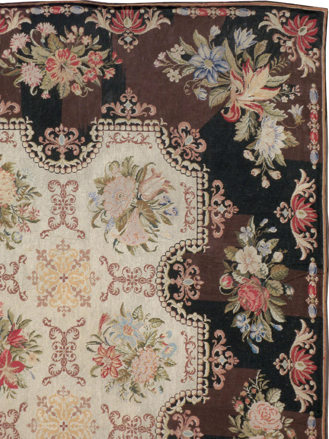 Antique English Needlepoint Rug, No.13325 - Gss