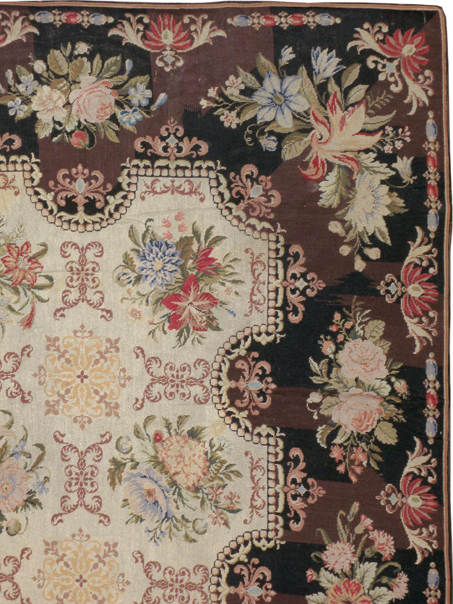 Antique English Needlepoint Rug, No.13325 - Gss