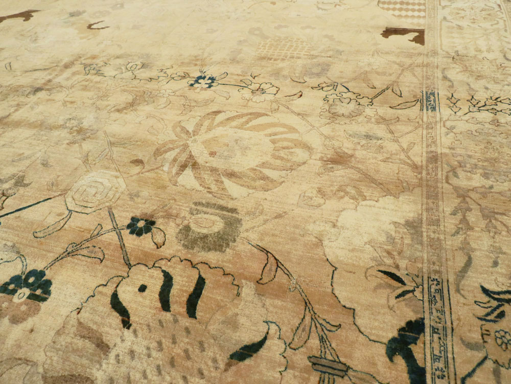 Antique Persian Tabriz Carpet, No.13346 - Gss