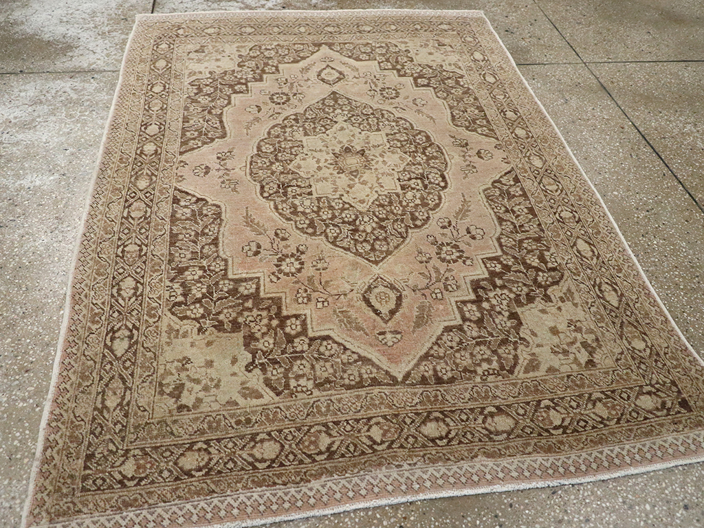 Antique Persian Tabriz Rug, No.13360 - Gss