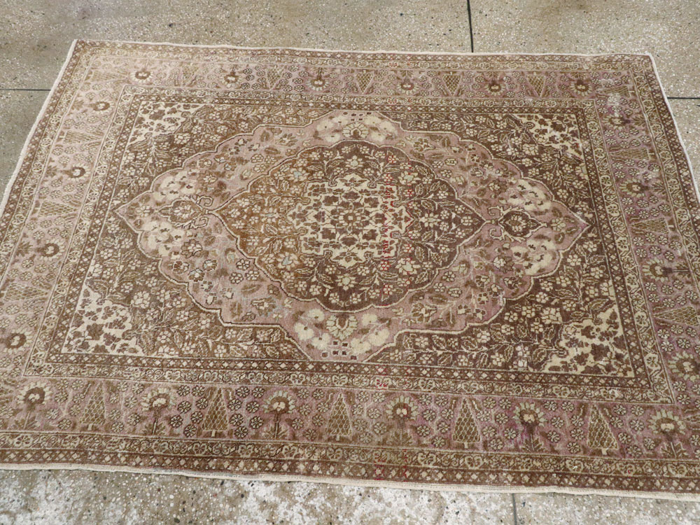 Antique Persian Tabriz Rug, No.13363 - Gss